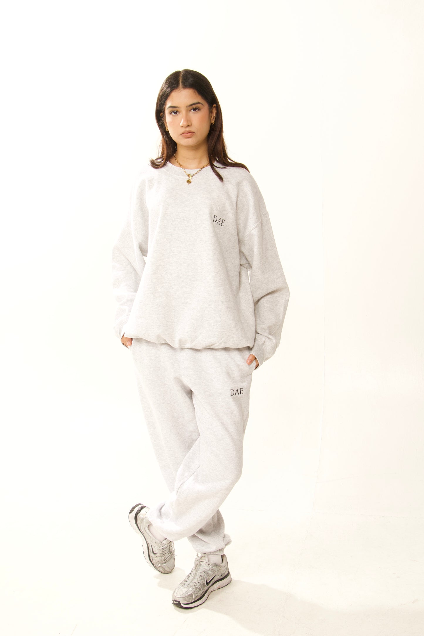 DAE Classic Sweatshirt - Grey